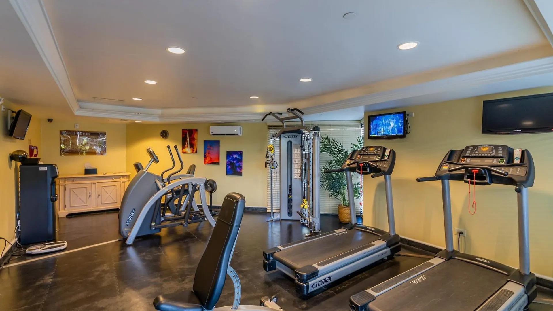 Royal Garden Waikiki - Ocean View - Resort Amenities Honolulu Apartment